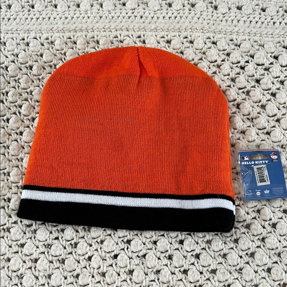 Hello Kitty San Francisco Giants reversible Orange Beanie and Earrings Set BN - Picture 4 of 6